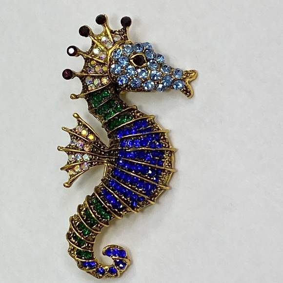 Blue and Gold Seahorse Brooch - Picture 2 of 7